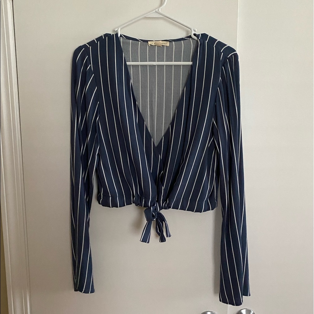 LA Hearts Tie Front Surplice Top